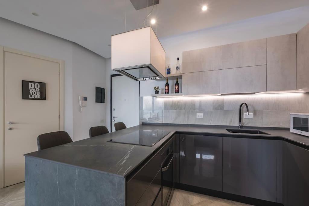 5 Stars Apart Sea View Genoa Bagian luar foto