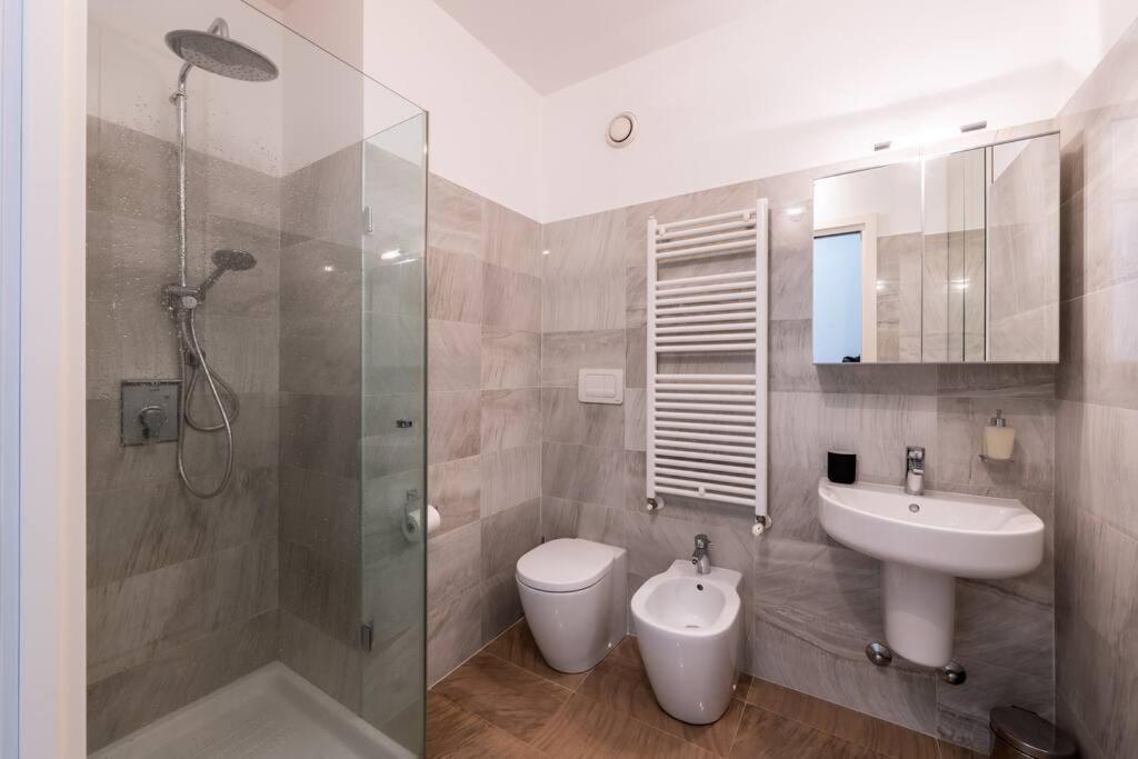 5 Stars Apart Sea View Genoa Bagian luar foto