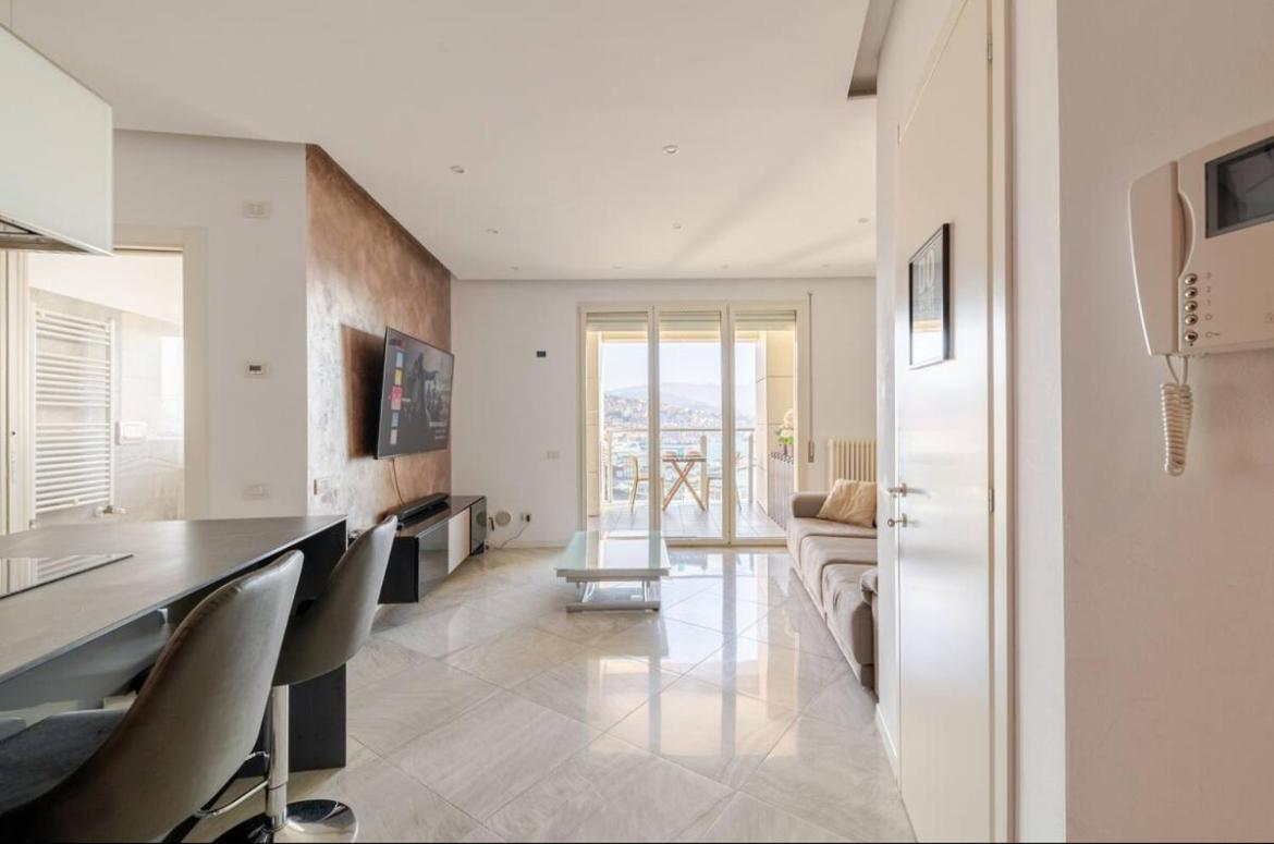 5 Stars Apart Sea View Genoa Bagian luar foto